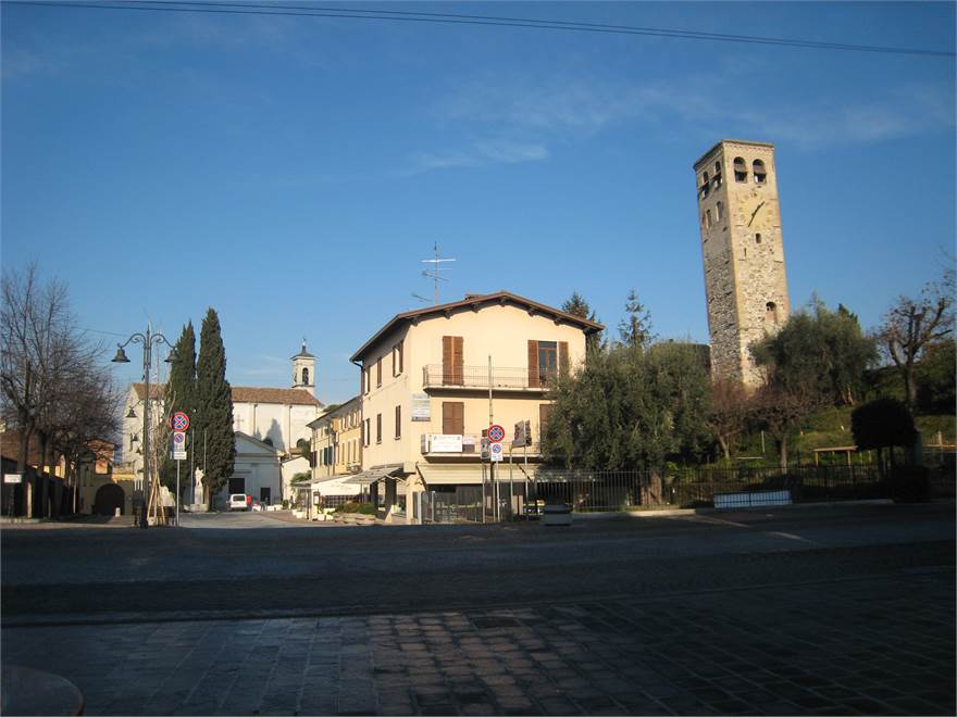 Photo 9